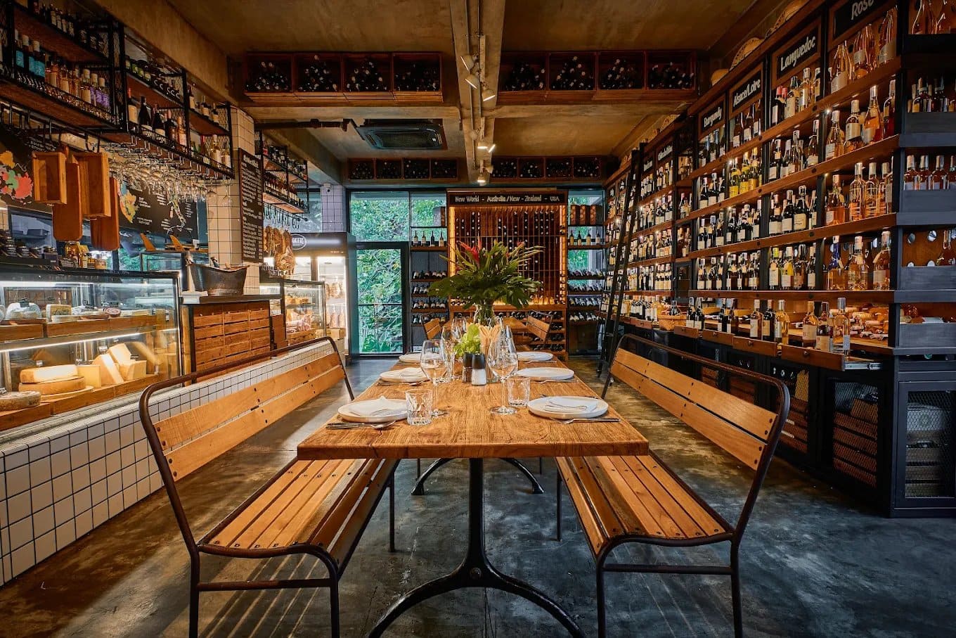 25 ร้านอาหารฝรั่งเศส (French Restaurants) ปักหมุดพิกัดอร่อยตั้งแต่ร้านระดับตำนานถึงบิสโทรสุดชิค