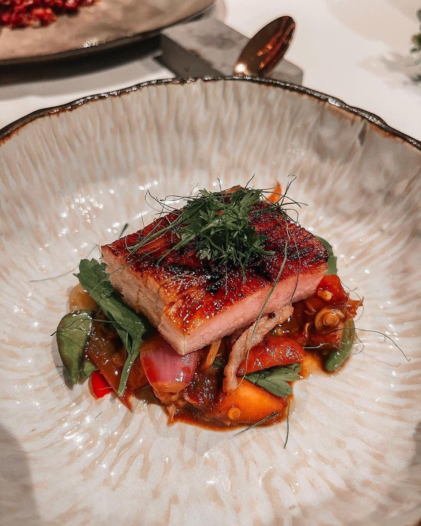 ADHOC BKK — รูปภาพ (อาหาร)