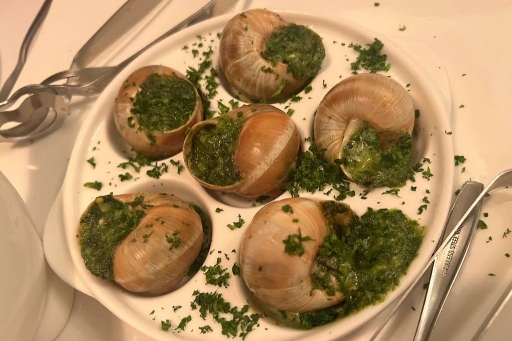 25 ร้านอาหารฝรั่งเศส (French Restaurants) ปักหมุดพิกัดอร่อยตั้งแต่ร้านระดับตำนานถึงบิสโทรสุดชิค