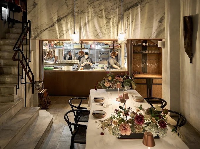 ADHOC BKK — รูปภาพ (ภายในร้าน)